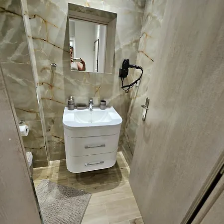 Agora Luxury Flat 5